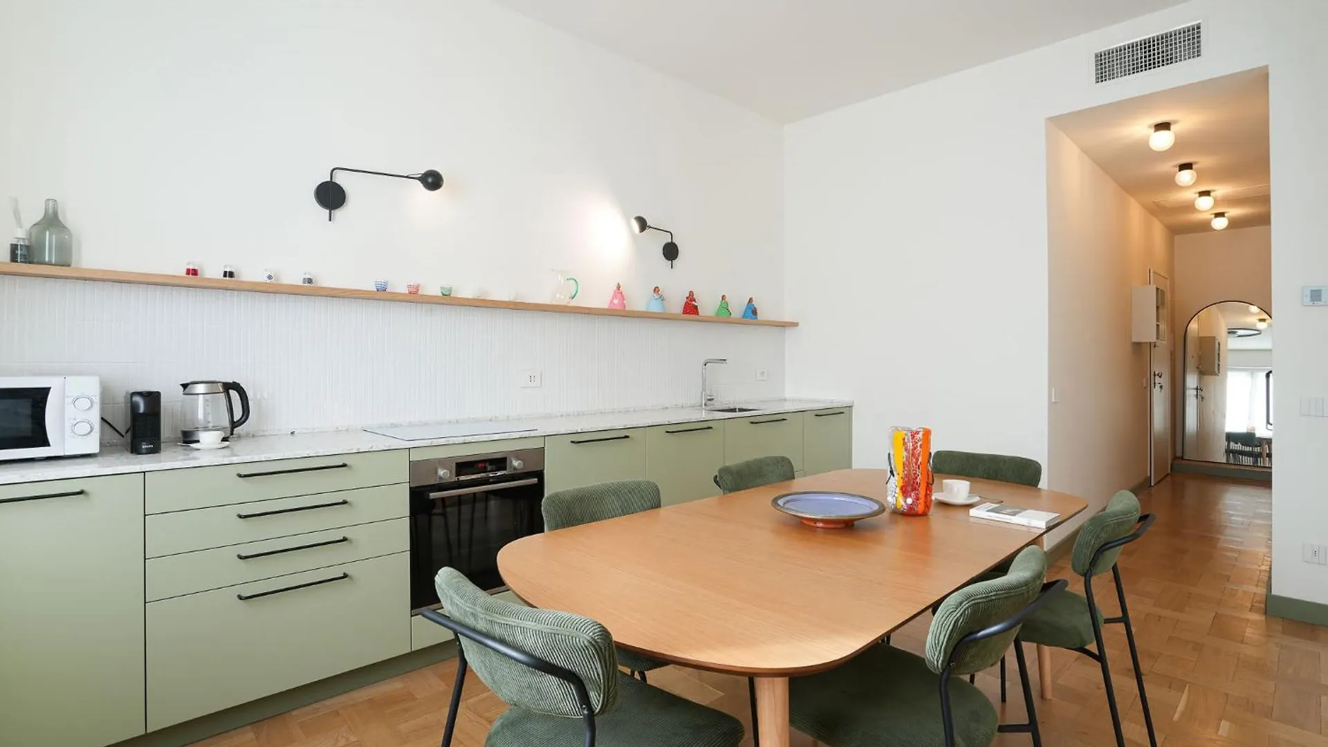 Navigli House, Trilocale Con Vista Fiume Apartment Milan 0*,  Italy