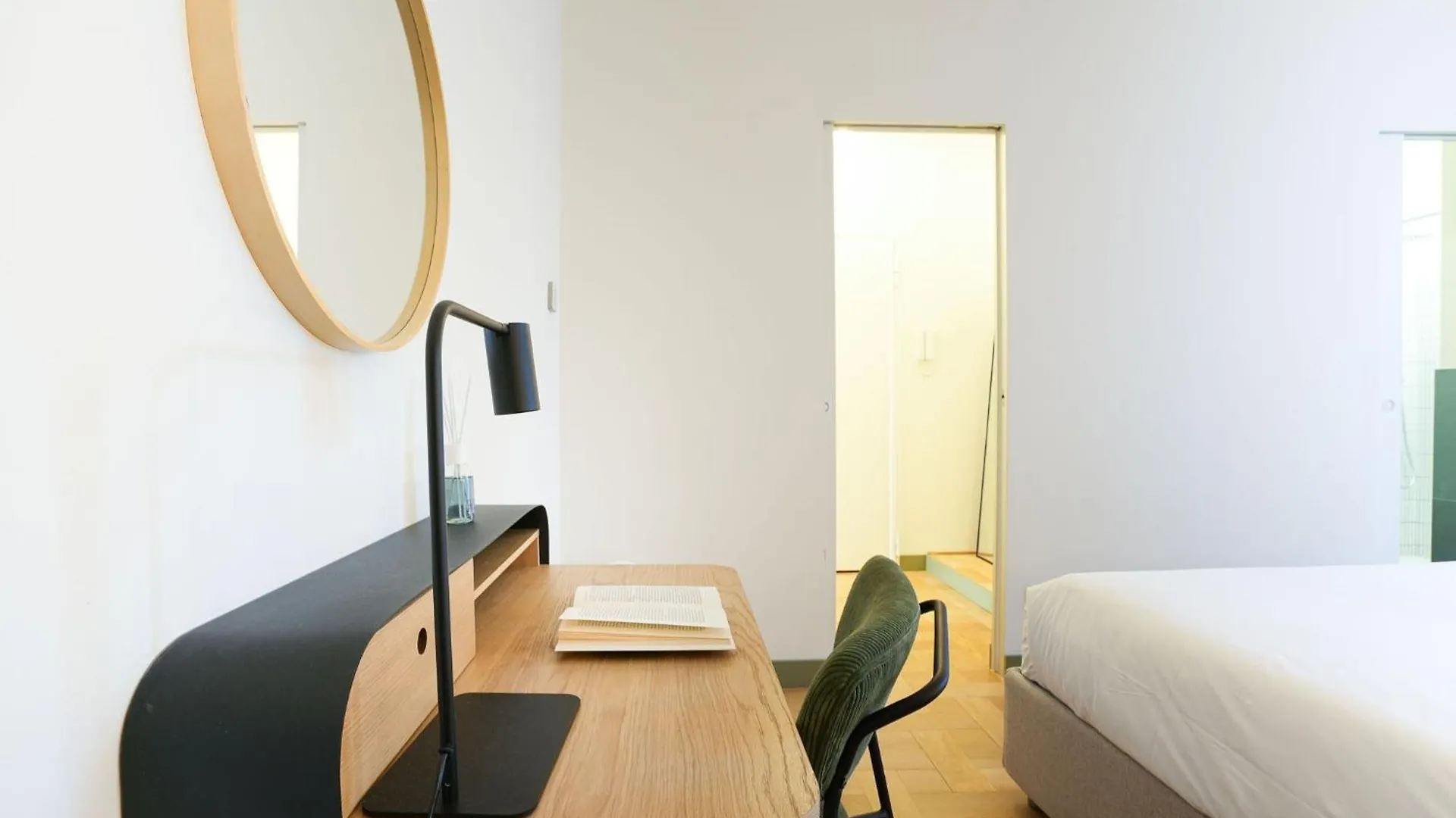 Navigli House, Trilocale Con Vista Fiume Apartment Milan