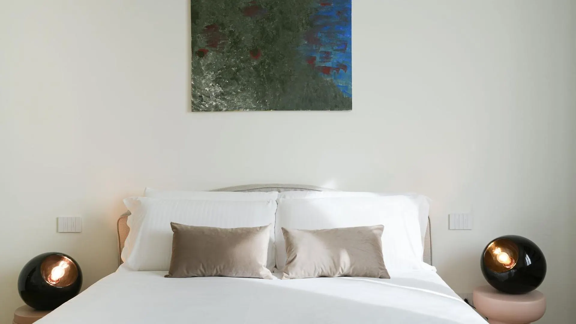 Navigli House, Trilocale Con Vista Fiume Apartment Milan 0*,